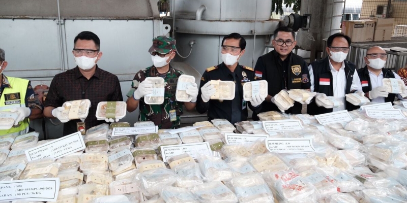 Tidak BPOM, Ribuan Roti Milk Bun Asal Thailand Dimusnahkan Bea Cukai
