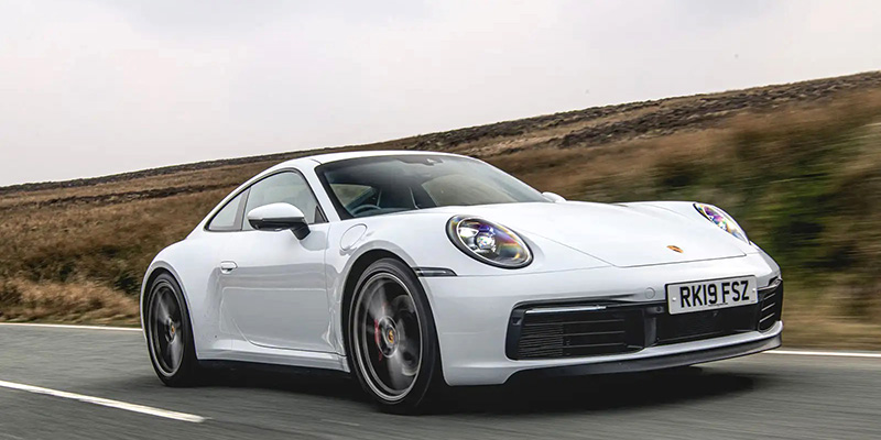 Ribuan Unit Porsche 911 di AS Ditarik Gara-gara Kaca