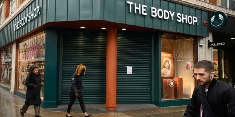 Bankruptcy filing, The Body Shop closes hundreds of stores in the United States and Canada