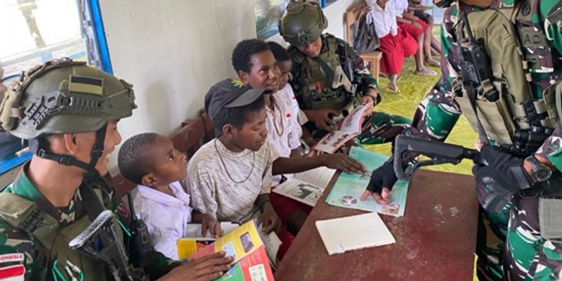 Pasukan Kostrad Laksanakan Program Papua Pintar di Nduga