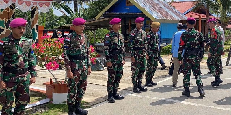 Direktur C Bais Mabes TNI Sambangi Pulau Sebatik dalam Misi OBP