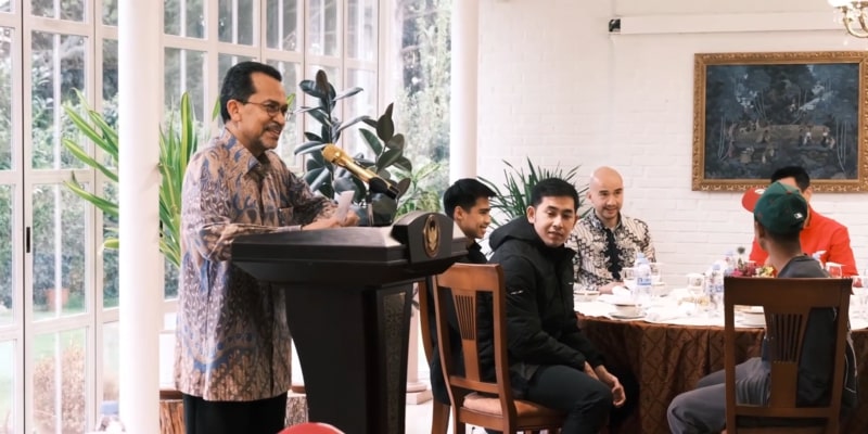 Jamu Para Atlet dan Pelatih Bulu Tangkis Indonesia, Dubes Najib: Saya Bangga dan Gembira
