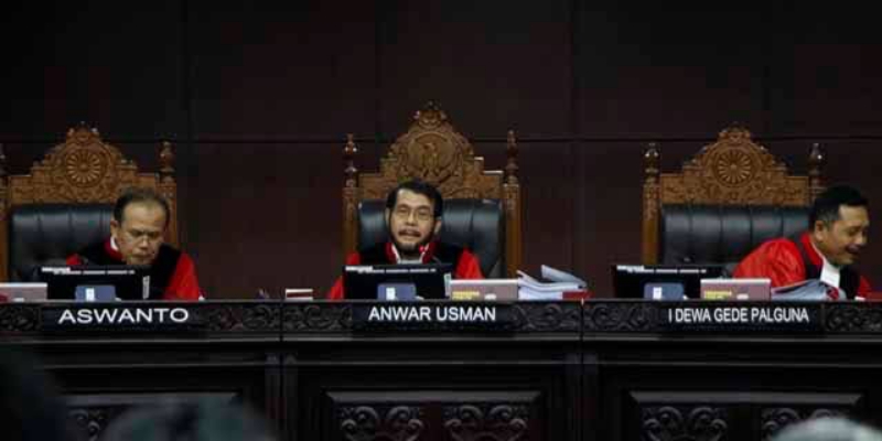 MKMK Mengebiri Hak Konstitusional Anwar Usman