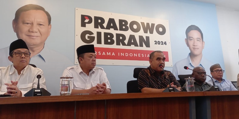 Prabowo Hormati <i>Dissenting Opinion</i> 3 Hakim MK