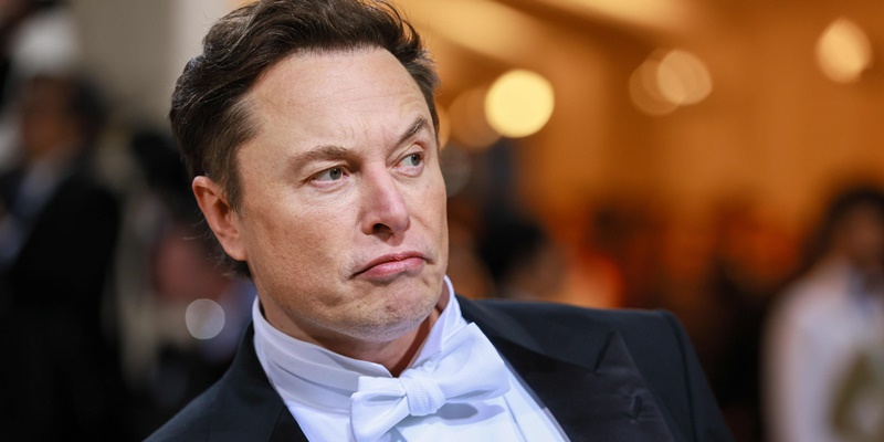Disalip Bos Amazon, Kekayaan Elon Musk Merosot Jadi Rp2.782 Triliun