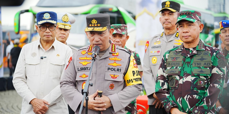 Polisi Siapkan Langkah Jitu Urai Kemacetan Panjang di Jalur Lintas Sumatera