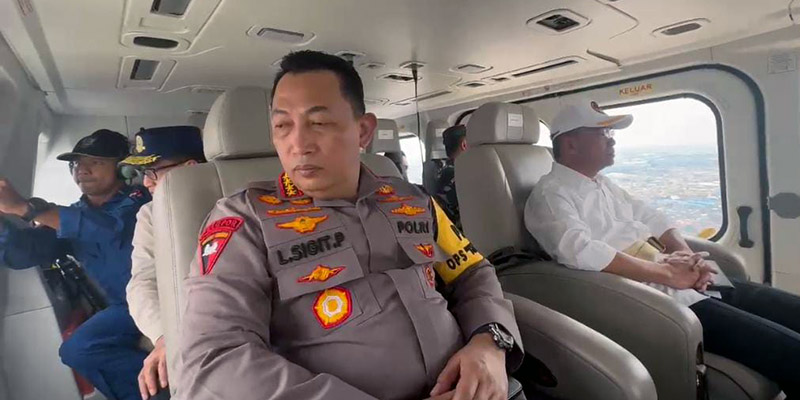 Bareng Menhub, Menko PMK, dan Panglima TNI, Kapolri Patroli Udara Jalur Tol Trans Jawa di Puncak Arus Balik
