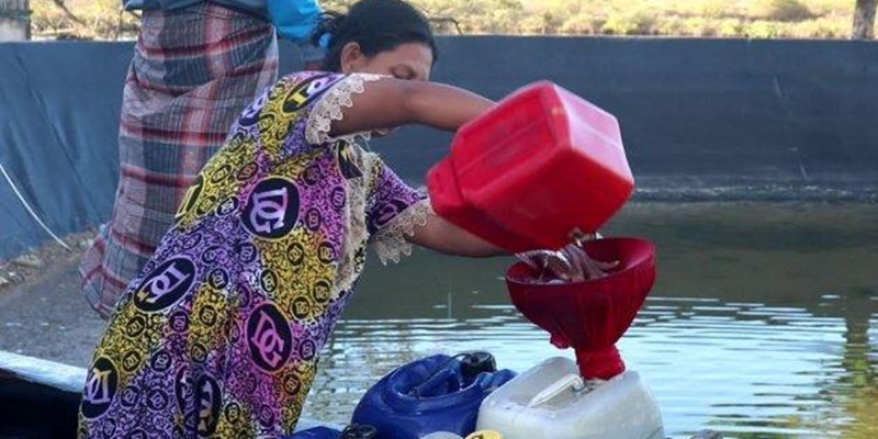 Kaum Perempuan Paling Terdampak dari Krisis Air Bersih di Pesisir