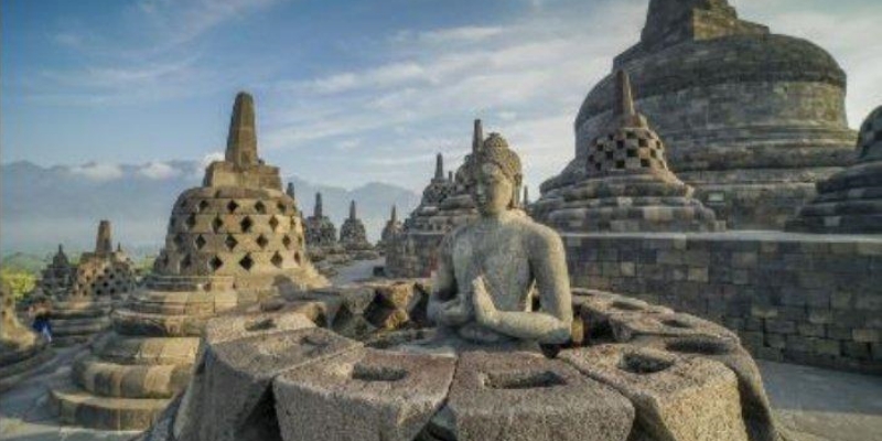 Tingkatkan Wisata Religi, Indonesia Buka Penerbangan Langsung Thailand- Yogyakarta