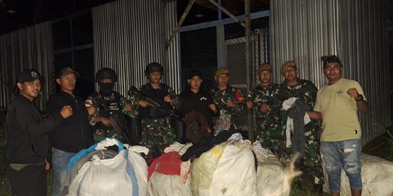 Satgas Catur Bais TNI Berhasil Gagalkan Penyelundupan Pakaian Bekas di Sebatik