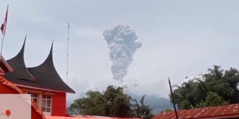 Erupsi, Gunung Marapi Berstatus Siaga