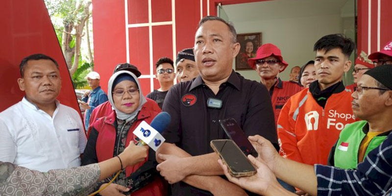 Politikus PDIP Dikawal Ojol Daftar Cagub Lampung di 3 Partai Sekaligus