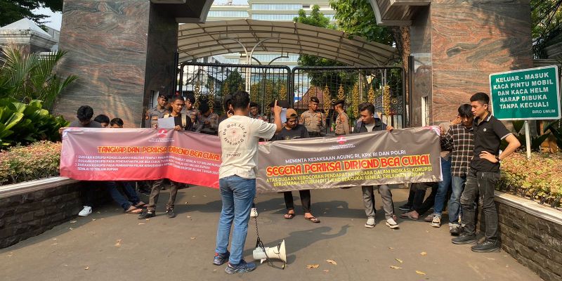 Pemuda Nusantara Minta Kejagung Periksa Pejabat Ditjen Bea dan Cukai