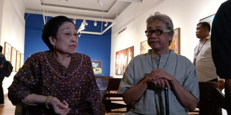 Megawati Tertarik Borong Karya Butet Kartaredjasa