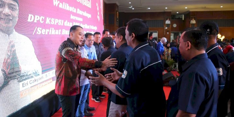 Wali Kota Surabaya Minta SPSI Jaga Keamanan dan Kenyamanan pada Peringatan Hari Buruh