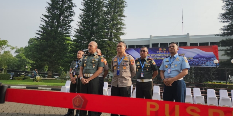 Prajurit TNI dan Polisi Diserukan Taat Hukum