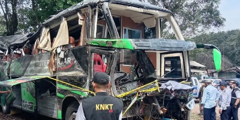 Polisi Tetapkan Tersangka Baru Kasus Kecelakaan Maut Bus Trans Putera Fajar di Subang