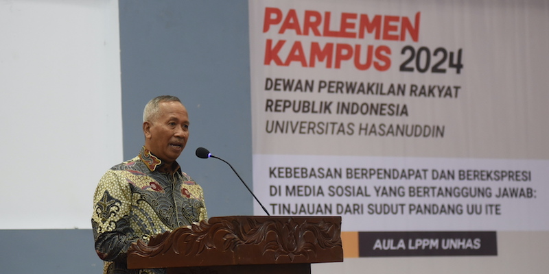 Lewat Parlemen Kampus, Setjen DPR Berharap Mahasiswa Berani Berpikir Kritis