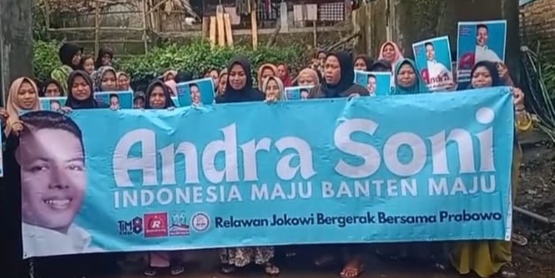 Andra Soni Dapat Dukungan Emak-emak Demi Kawal Susu Gratis