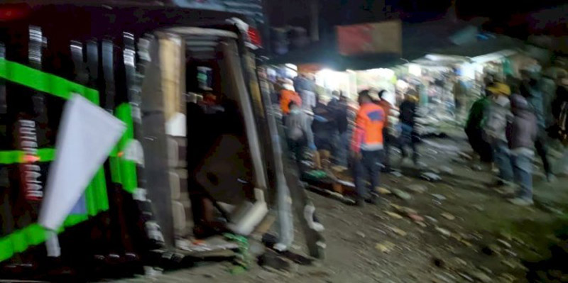 Bus Wisata Terguling di Subang, 11 Orang Meninggal dan Puluhan Luka