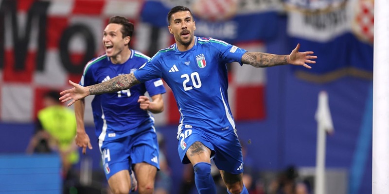 Bermain Imbang 1-1 Kontra Kroasia, Italia Lolos Dramatis ke Babak 16 Besar