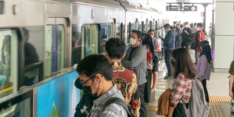 Di HUT Jakarta, Penumpang MRT Jakarta Melonjak 153 Persen