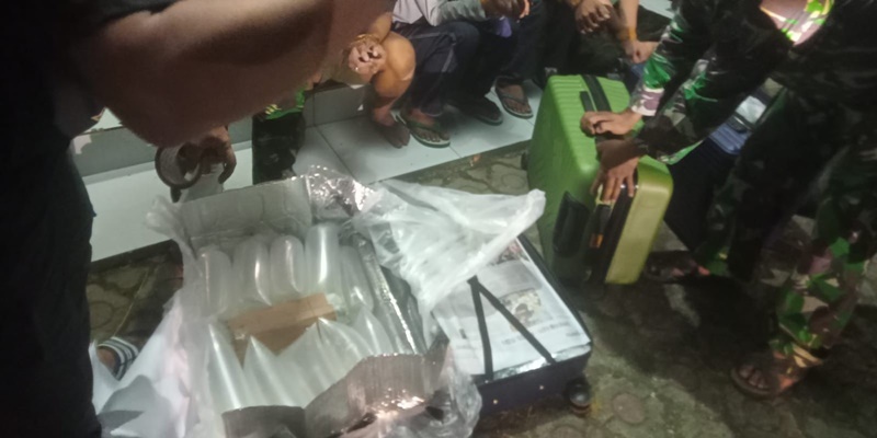 TNI AL Gagalkan Penyelundupan 24 Ribu BBL di Jakarta