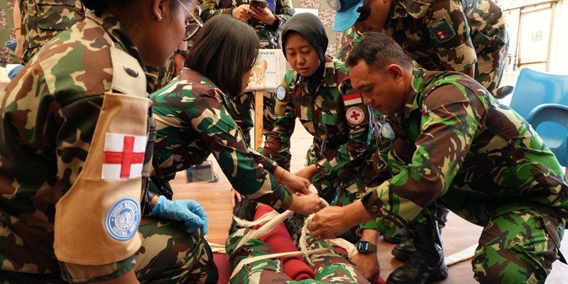 Srikandi TNI AL Latih <i>First Aid</i> kepada Pasukan Perdamaian di Lebanon