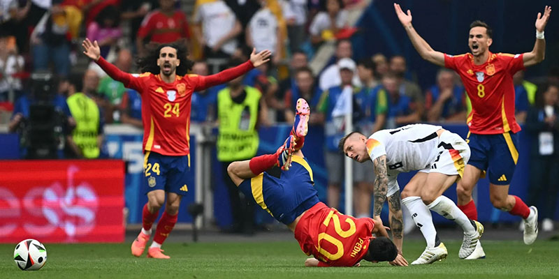 Bikin Pedri Cedera, Toni Kroos: Maafkan Saya