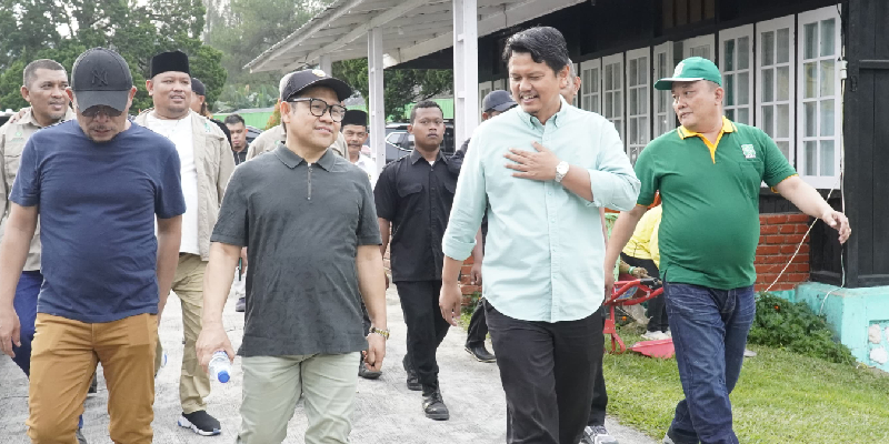 Jajaki Dukungan PKB di Pilkada Medan, Prof Ridha Temani  Cak Imin Jalan Sore di Berastagi