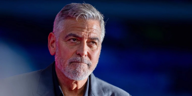 George Clooney Mohon-mohon Supaya Biden Mundur