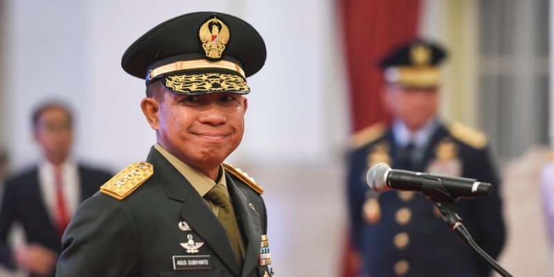 Rotasi Besar-Besaran TNI: Pangkostrad, Kasum, Kapuspen Diganti