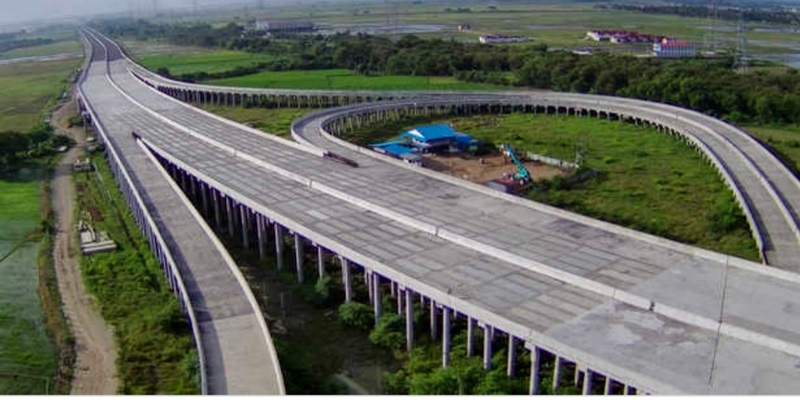Pembangunan Jalan Tol Dorong Efisiensi Transportasi Logistik