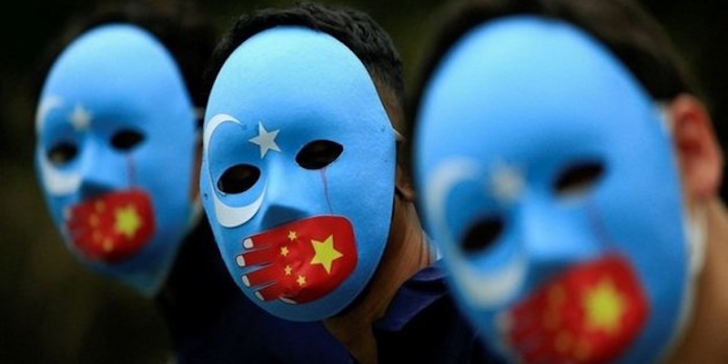 Tiongkok Gunakan Budha sebagai Pondasi Klaim atas Uighur, Haruskah India Menguasai Beijing?
