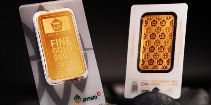 Emas Antam Ambruk Rp15.000 di Akhir Pekan, Satu Gram Jadi Segini