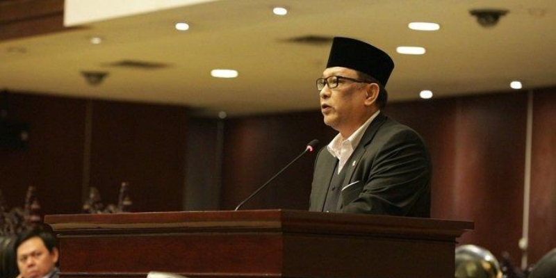 Senator asal Jakarta Ini Tak Ingin Mahasiswa Depresi Gara-gara Utang Pinjol