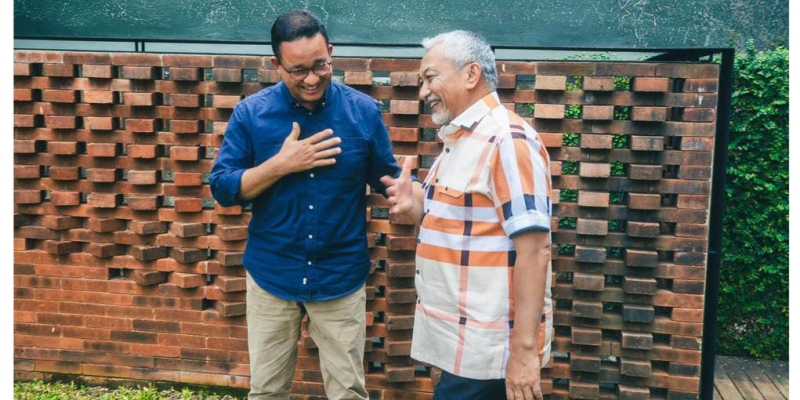 Presiden PKS Jenguk Anies yang Sempat Sakit karena Salah Makan