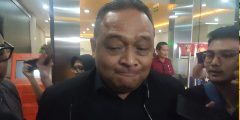 Dicecar 64 Pertanyaan, Benny Rhamdani Lagi-Lagi Ogah Ungkap Sosok T