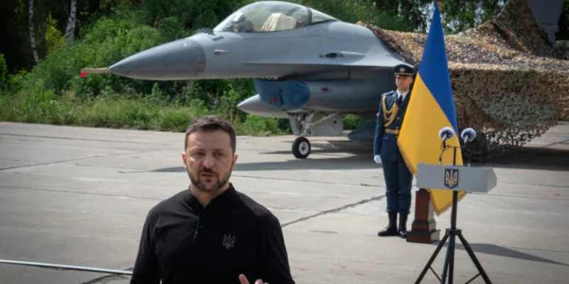 Zelensky Pamer Jet Tempur F-16, Optimis Kalahkan Rusia