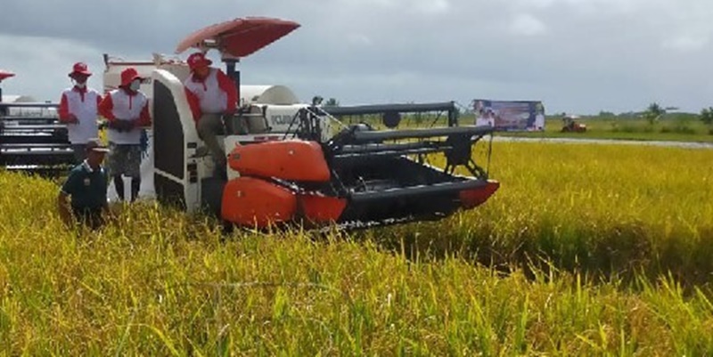 Haji Isam Pesan 2 Ribu Excavator dari China Buat Cetak Sawah