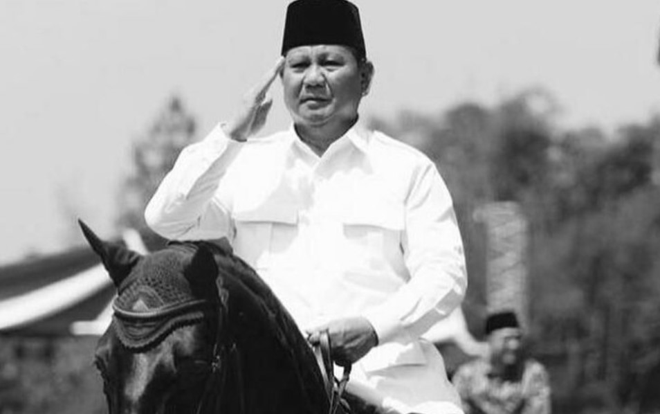 Panggilan Patriotik untuk Prabowo: Revolusi dari Atas Menyelamatkan Republik