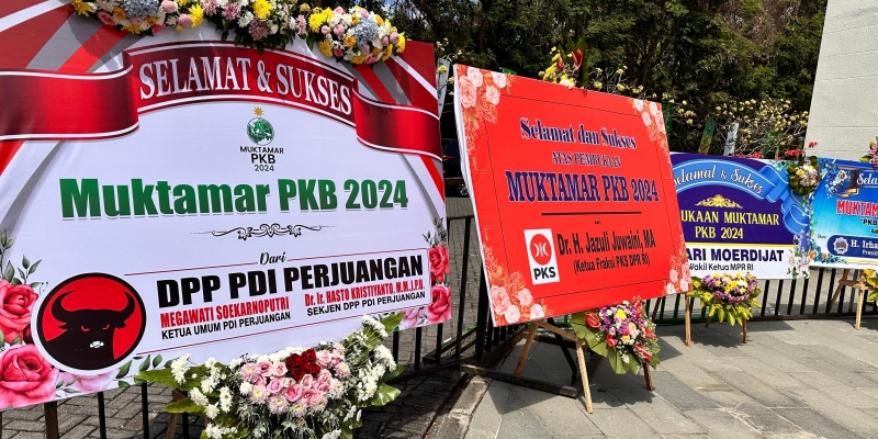 Muktamar PKB di Bali Dibanjiri Karangan Bunga dari Pimpinan Parpol