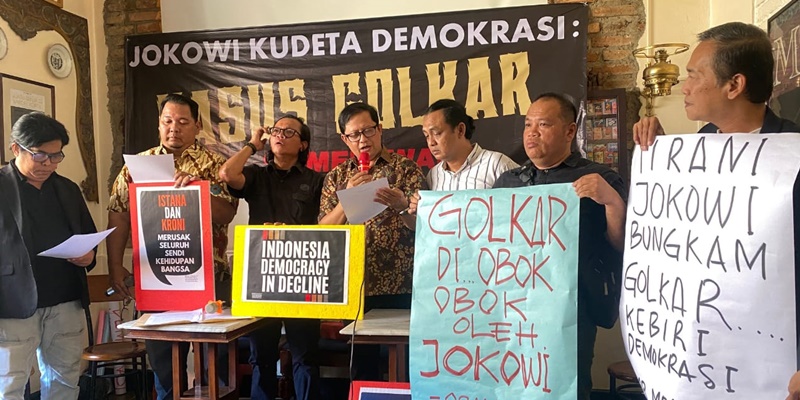 Jokowi Biang Kerok Kudeta Demokrasi