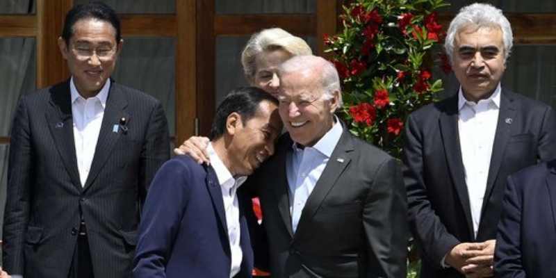 Biden Teken RUU Tindak Pidana Korupsi Asing, Jokowi Bisa Kena?