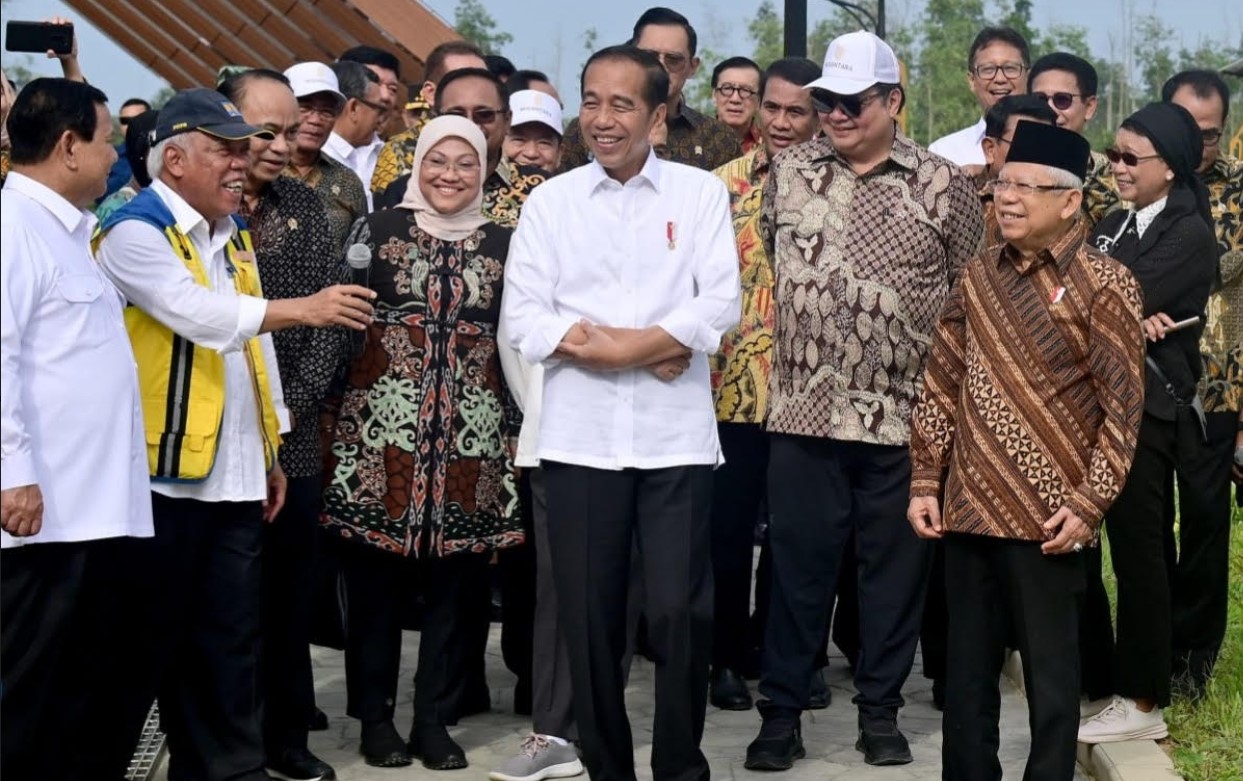 Kabinet Jokowi Rapat di IKN, IHSG-Rupiah Bergerak Malas