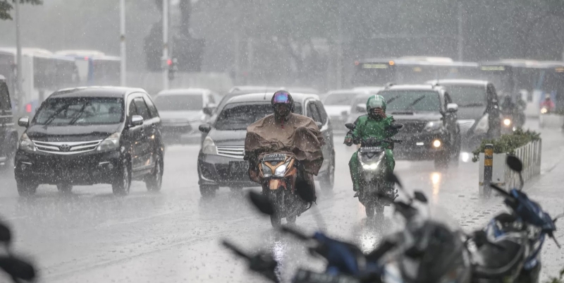 Jakarta Diguyur Hujan Sore Hari