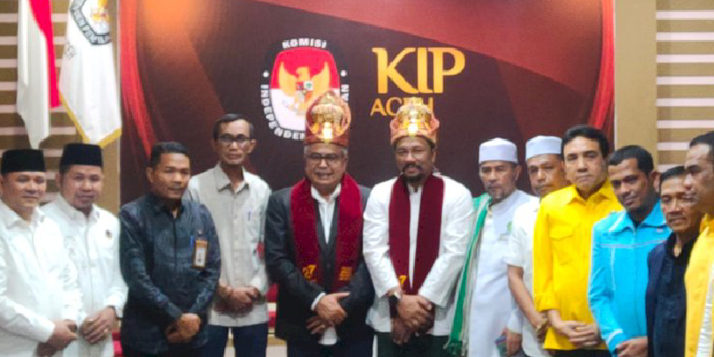 Sempat Berbeda Pendapat, Ulama Sepakat Fadhil Rahmi jadi Pendamping Bustami