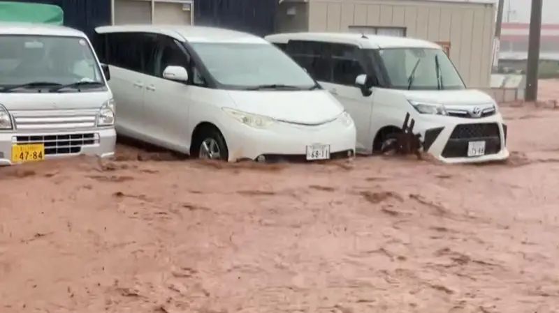 Jepang Dihantam Banjir, Puluhan Ribu Warga Dievakuasi