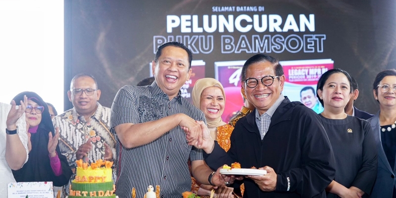 Bamsoet Luncurkan Lima Buku