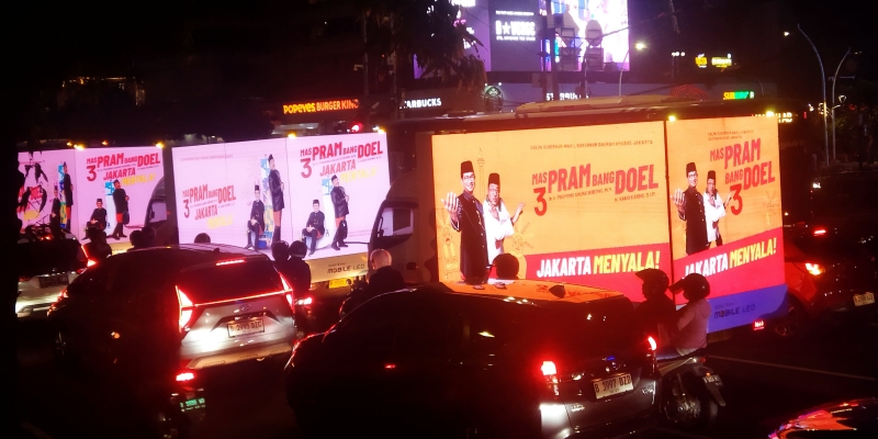 Belum Masa Kampanye, Mobil Videotron Pram-Si Doel Sudah Mengaspal di Jalanan